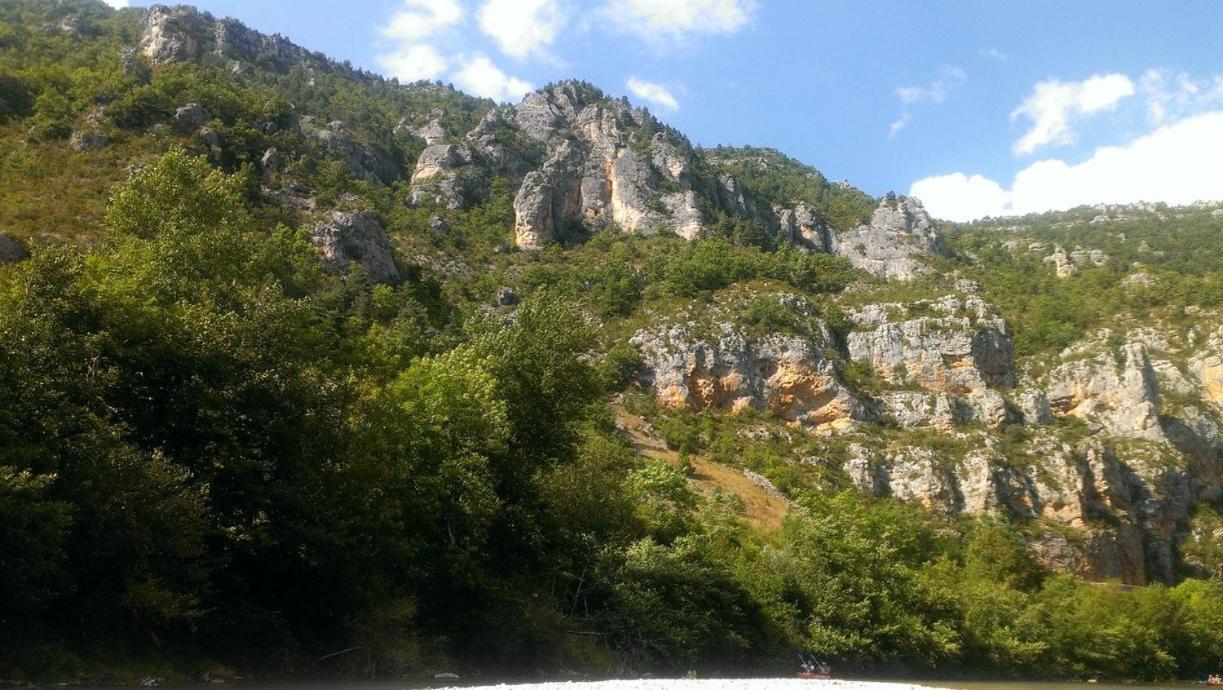 דירות Collias Entre Uzes Et Le Pont Du Gard Le Cocon De Sophia A Deux Pas Des Gorges Du Gardon מראה חיצוני תמונה